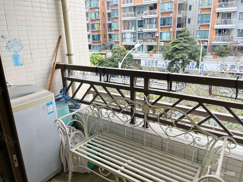 海悦新城2室2厅1卫61.35㎡南北89万