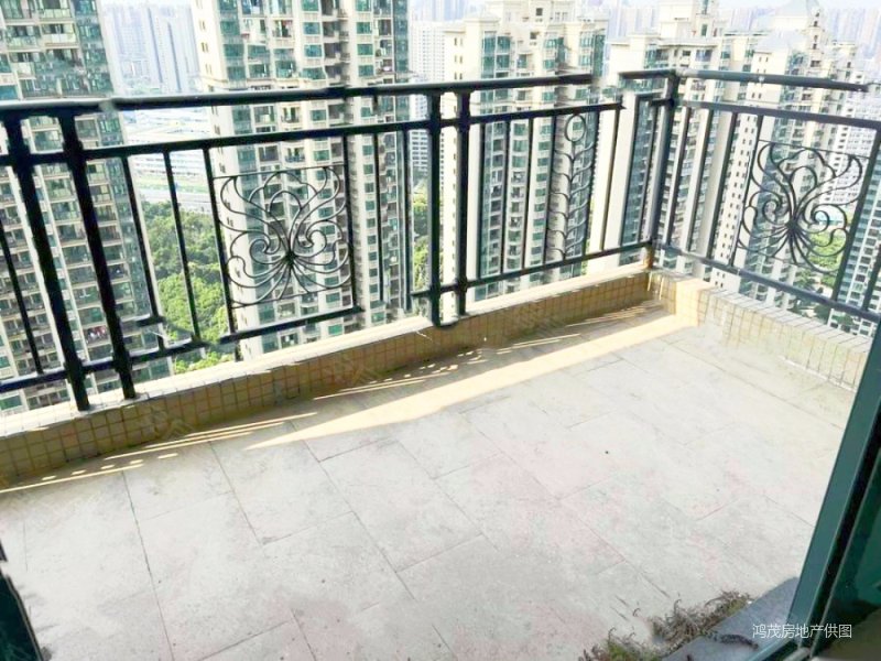 近地铁,恒大新城(一期)二手房,139万,3室2厅,2卫,128.