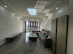 桂林灵川八里街城区桂林高速路口高铁园学旁云创谷精装三房 1600元月停车方便出租房源真实图片