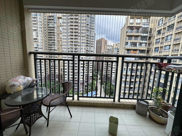 珠海珠海周边中山逸骏星园逸骏星园,精装三房两卫,家私家电齐全,使用