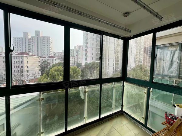 【多图】汇贤雅居,徐家汇租房,低价 近地铁商圈 随时看房 拎包入住