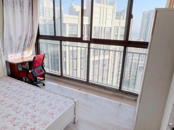 无锡新吴梅村上品花园上品花园大小单间主卧次卧燃气做饭可办车位无