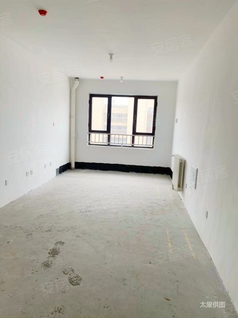 高楼层看海新房手续税少下楼地铁鲁商蓝岸公馆