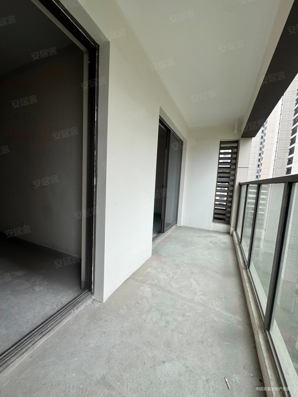 红星江月府3室2厅2卫122㎡南北120万