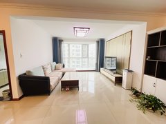 潍坊诸城诸城城区急租1200元！电梯房 套三 带附房 家具家电齐全拎包入住出租房源真实图片