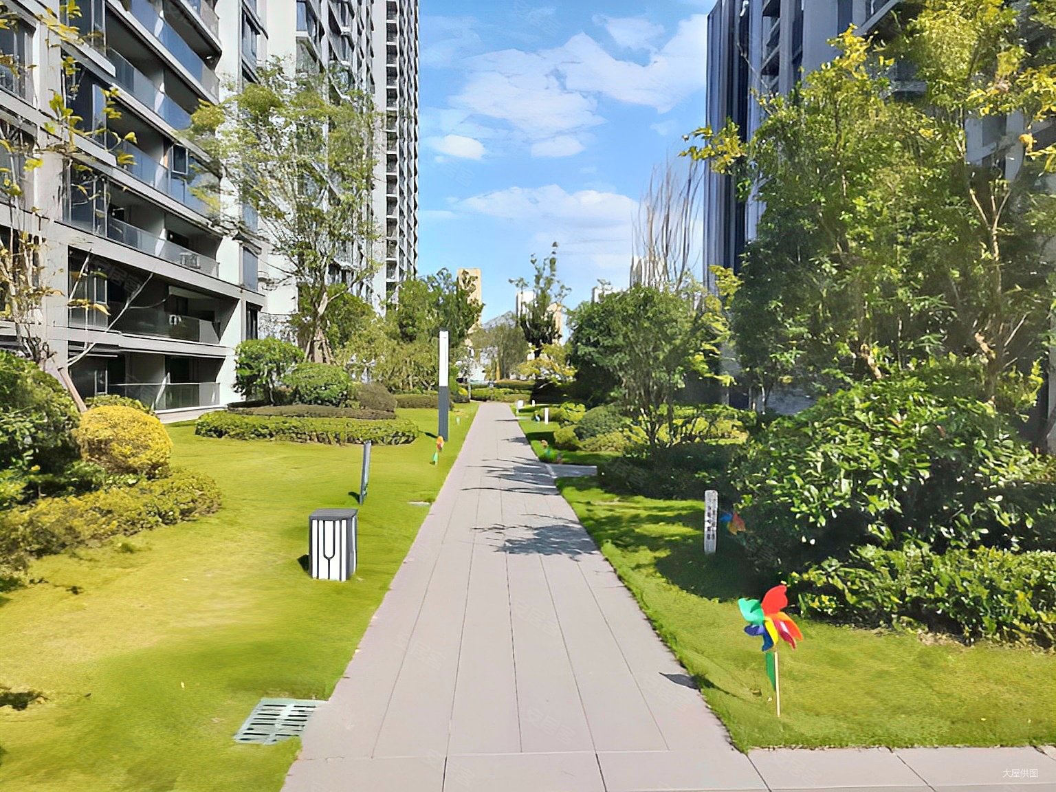 保亿风景未来城4室2厅2卫117.01㎡南北170万