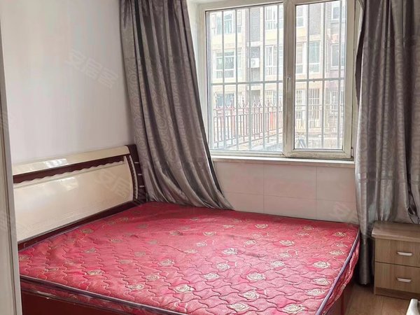 沈阳苏家屯临湖河畔花城河畔三期2楼,拎包入住出租房源真实图片