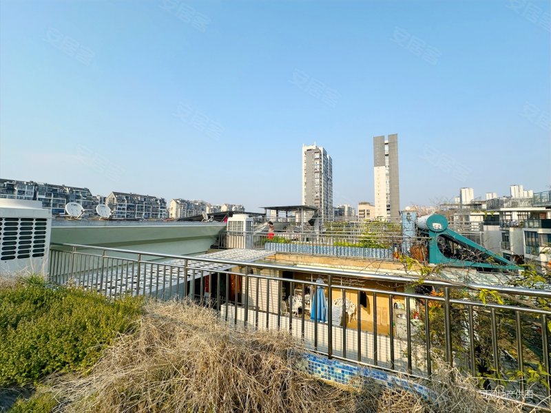 中天金海岸二期俊仕苑二手房,600万,4室2厅,4卫,270平米-福州安居客