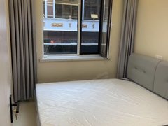 丹东振兴站前白山小区 步梯矮层 两室精装 家电齐全有空调 包取暖物业.出租房源真实图片