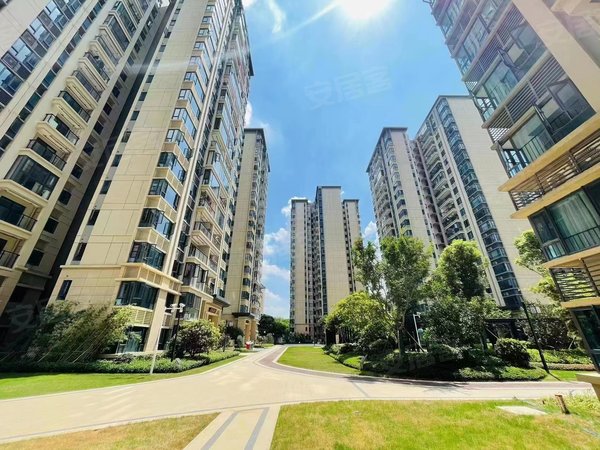 广州番禺大石碧桂园藏珑府高档全屋实木家私 无甲醛 高层望长隆 家私