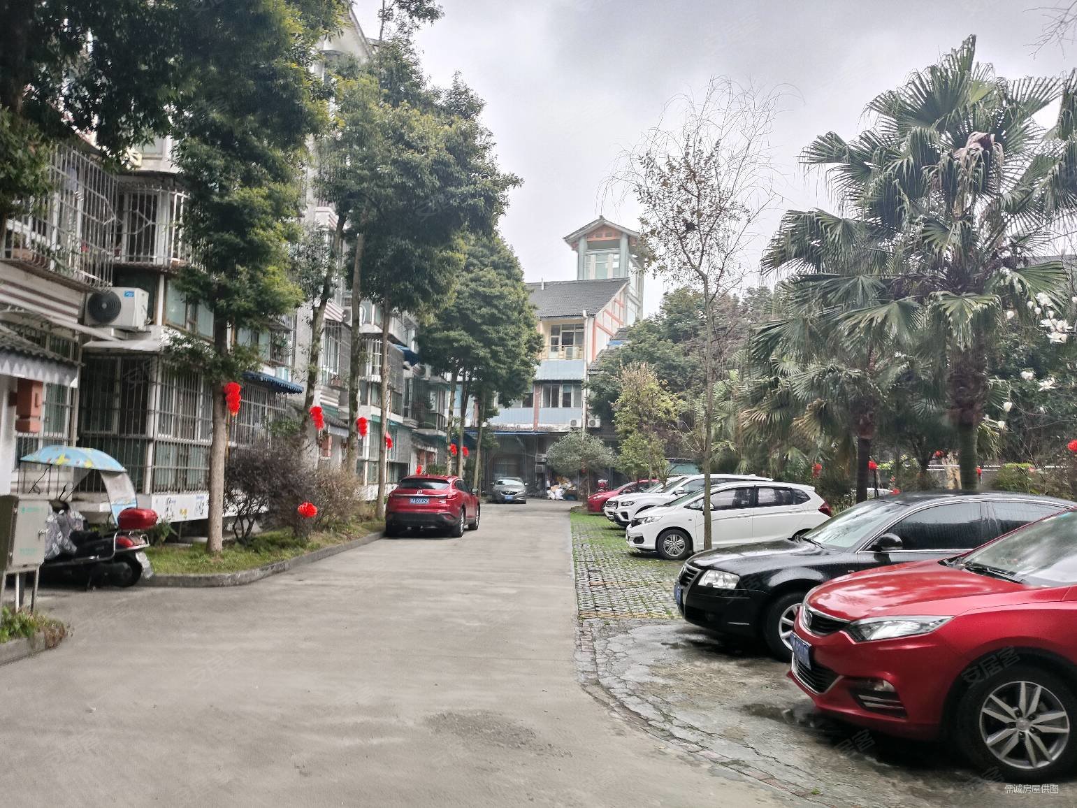 一楼带80平米花园毛坯房可议,花洲原城小筑二手房,58万,2室2厅,1卫