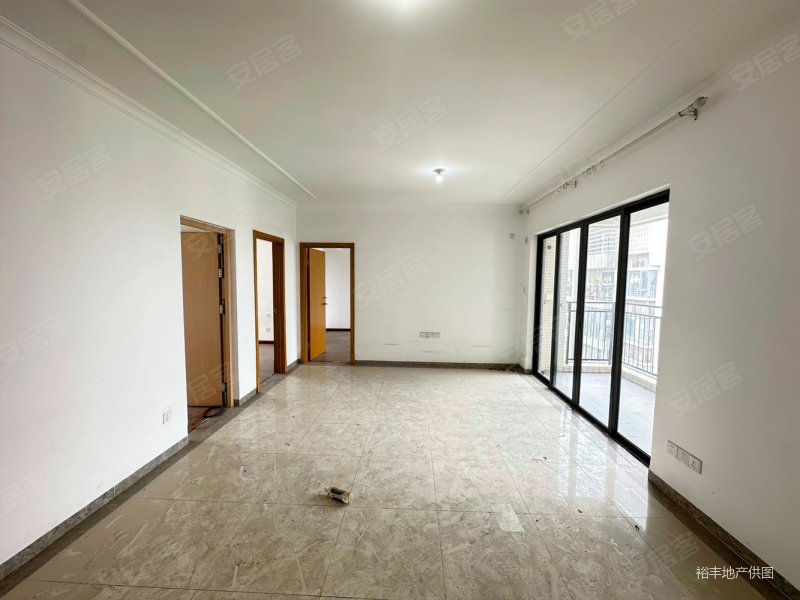 笋盘急售 富力悦禧花园 南北对流三房两卫 有钥匙看房