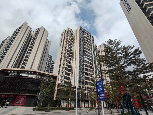 广州天河小新塘保利天汇保利天汇 新出精装修三房两卫 没有家具可自由