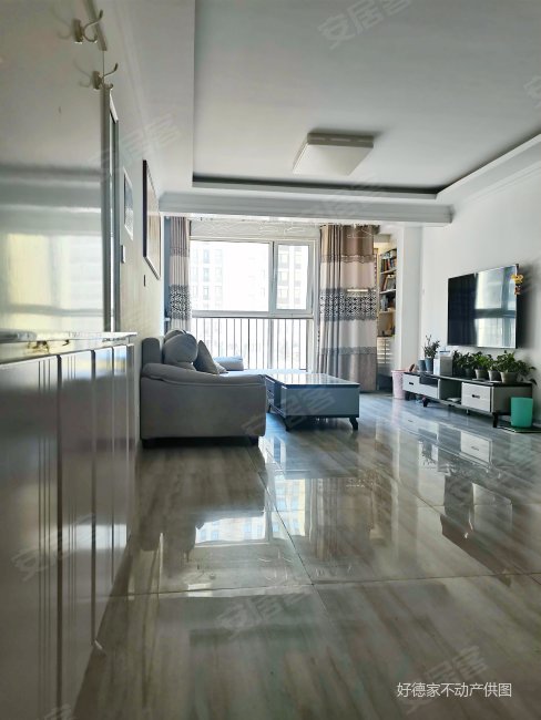 蓝岸郡景2室2厅1卫8906平方米精装修89万