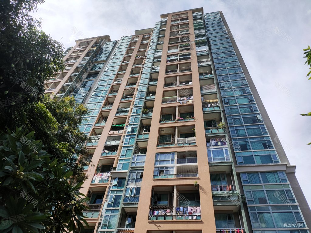 东郡百仕达花园四期