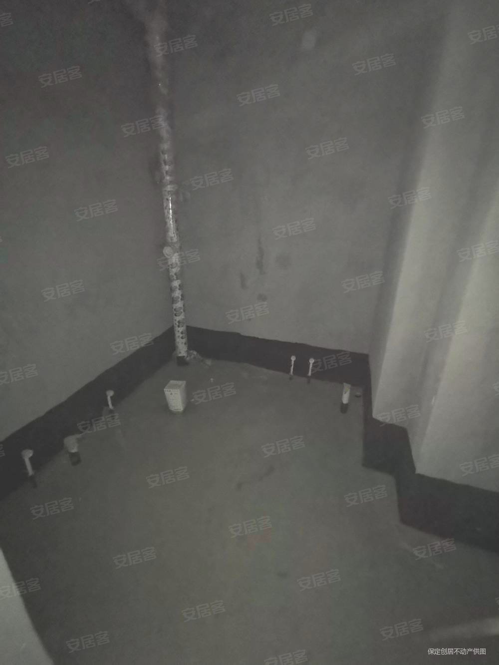 维多利亚上院2室2厅1卫84.39㎡南64万