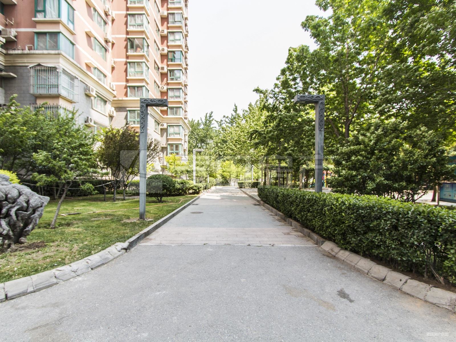 北京房产网>北京二手房>朝阳二手房>朝阳公园二手房>丽水嘉园>1600