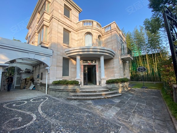 上海浦东张江汤臣高尔夫(别墅)高尔夫别墅 七期临球场独幢别墅 挑空