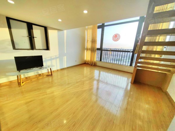 公明钟表基地 奥园和平广场两房 可办工可住家有车位,光明租房-深圳58