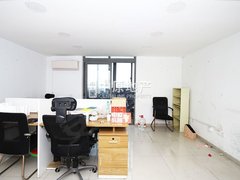 上海嘉定安亭安亭地铁口公寓 复式两层 可居住可办公 卫生干净出租房源真实图片