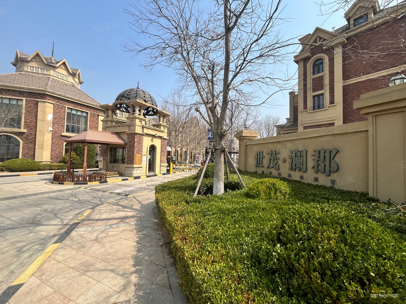 世茂御龙海湾别墅