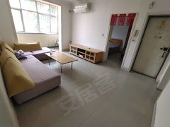 淄博临淄临淄实验小学精装!雪宫北!3楼!3室1厅!家具家电齐全!领包入住!出租房源真实图片