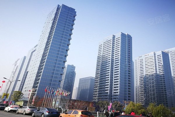 大江东宝龙广场