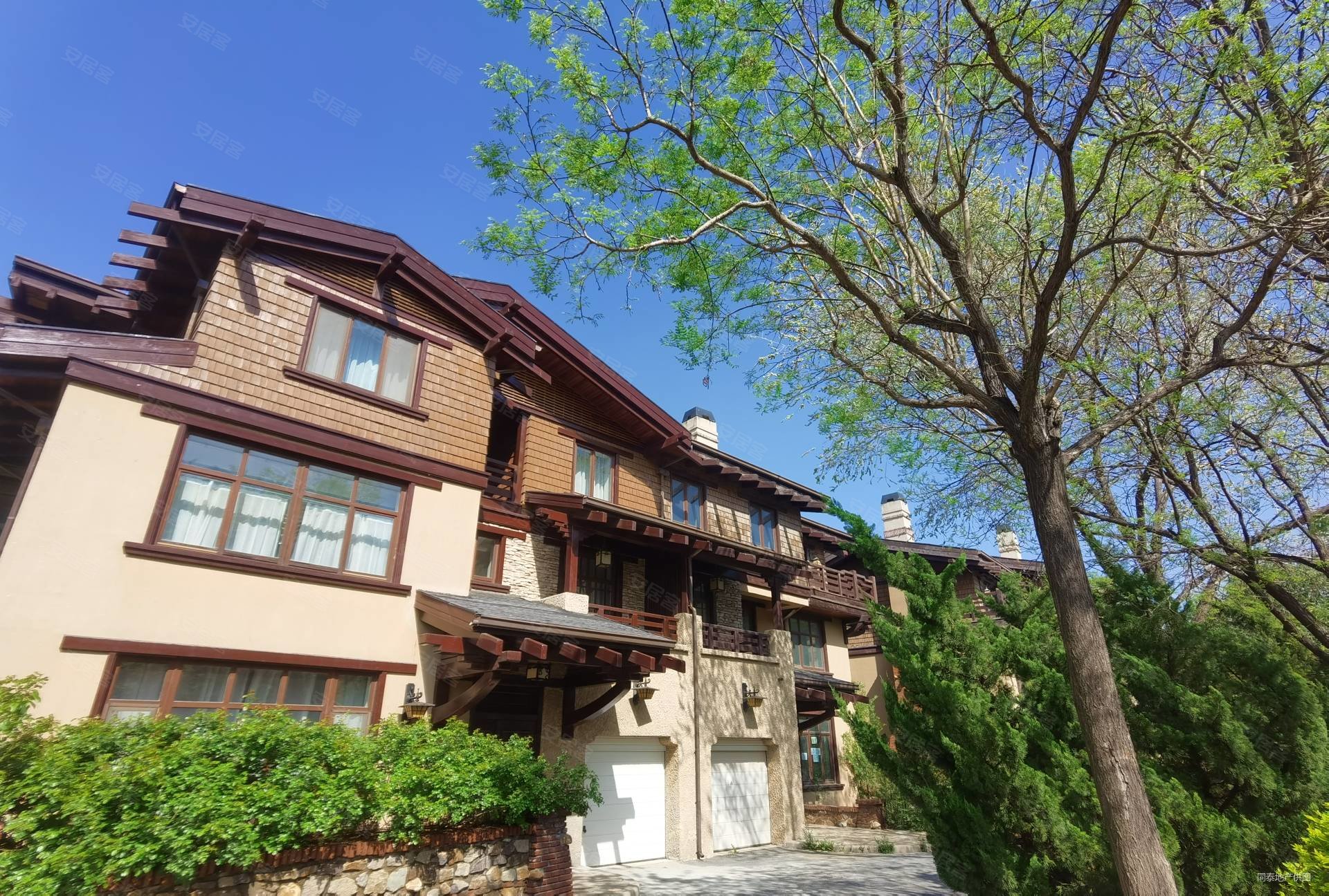 网>大连二手房>甘井子二手房>营城子二手房>红旗谷国际高尔夫别墅>