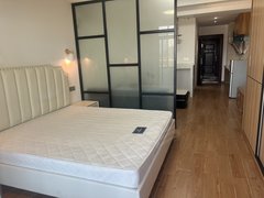 桂林灵川灵川城区中豪国际一房一厅一厨一卫带阳台，家具家电齐全，拎包入住出租房源真实图片