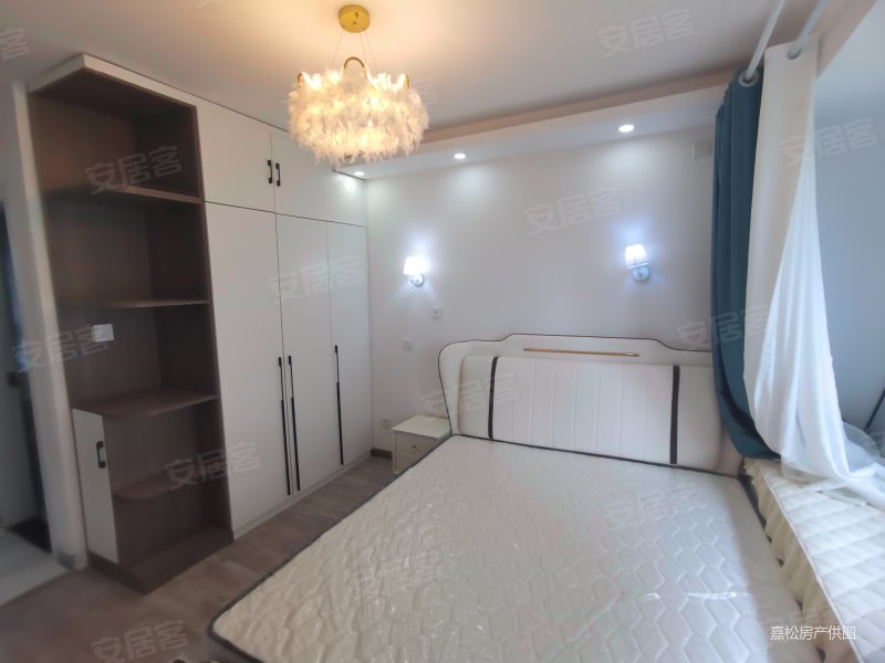 松南城玉阳苑 满五v一 精装修 大两房 南北通透 交通便利