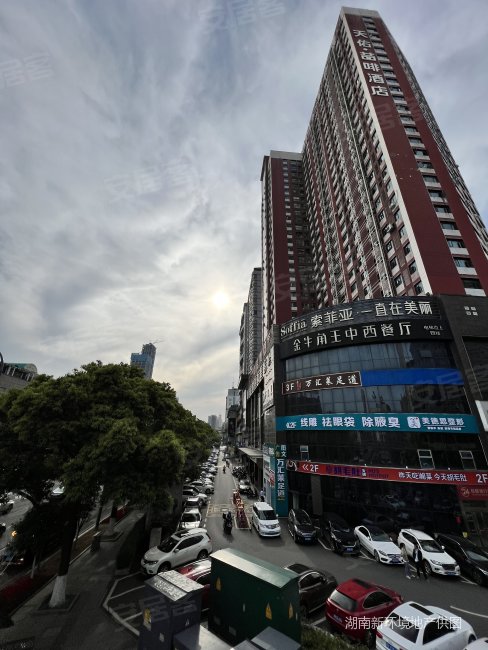 越界天佑大厦1室1厅1卫64.68㎡南北48万