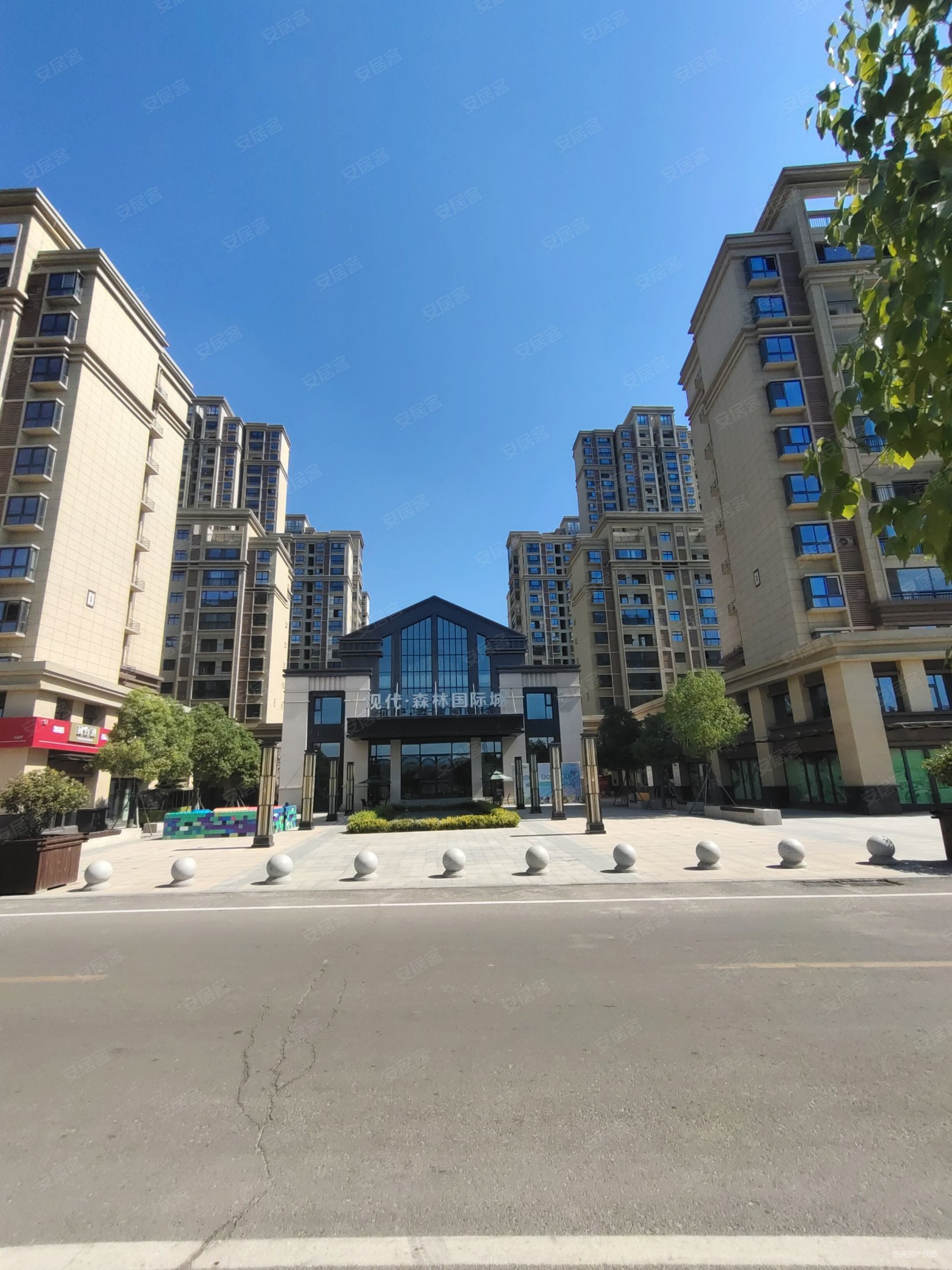 洛阳房产网>洛阳二手房>新安二手房>中心市场二手房>现代森林国际城>