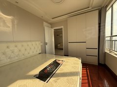 台州路桥路北出租吾悦旁精装一室 双朝南 隔壁中盛 包物业车位 拎包入住出租房源真实图片