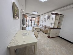 中山坦洲南坦路东城四季,电梯顶楼复式4房2卫,精装修拎包入住出租房源真实图片