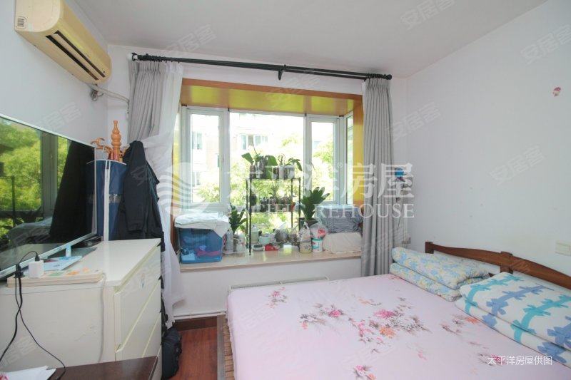 佳泰花园 3室2厅 南 精装