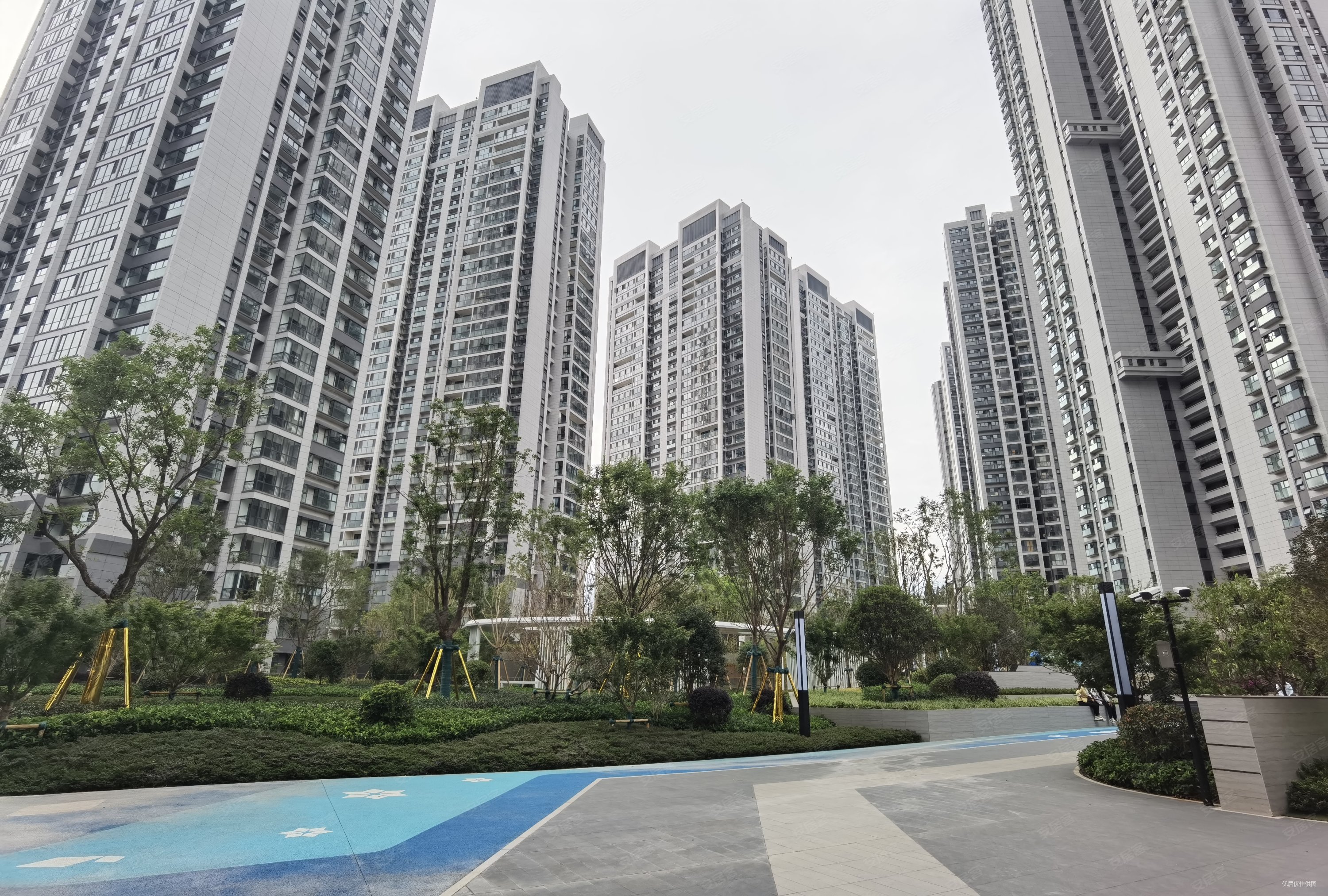 昆明房产网>昆明二手房>盘龙二手房>白沙河二手房>大华公园天下>