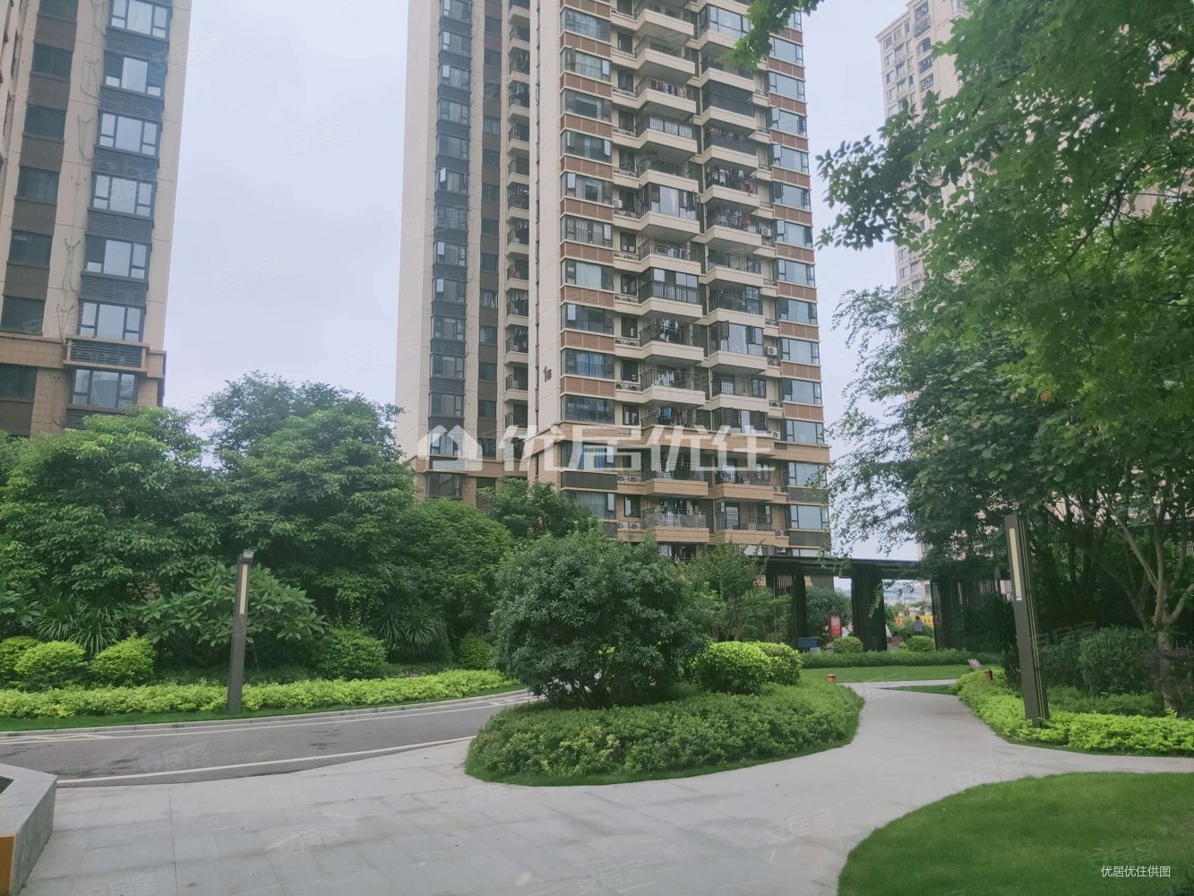 南宁房产网>南宁二手房>兴宁二手房>东沟岭二手房>联发君悦>1333_1000