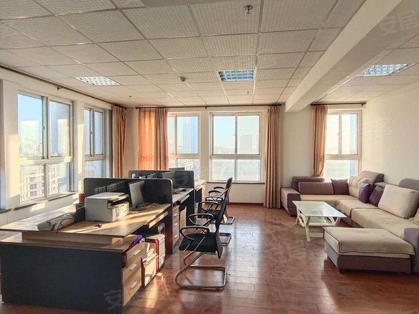 青岛平度李园圣凯国际圣凯国际 精装 93平 可做工作室 办公室会议室