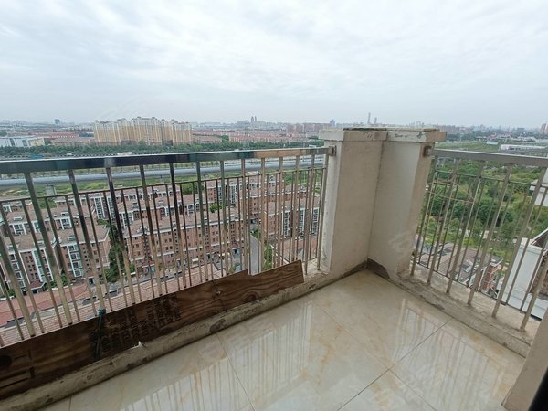 苏州工业园唯亭悬珠花园西区唯亭悬珠花园,精装主卧带阳台,近地铁5号