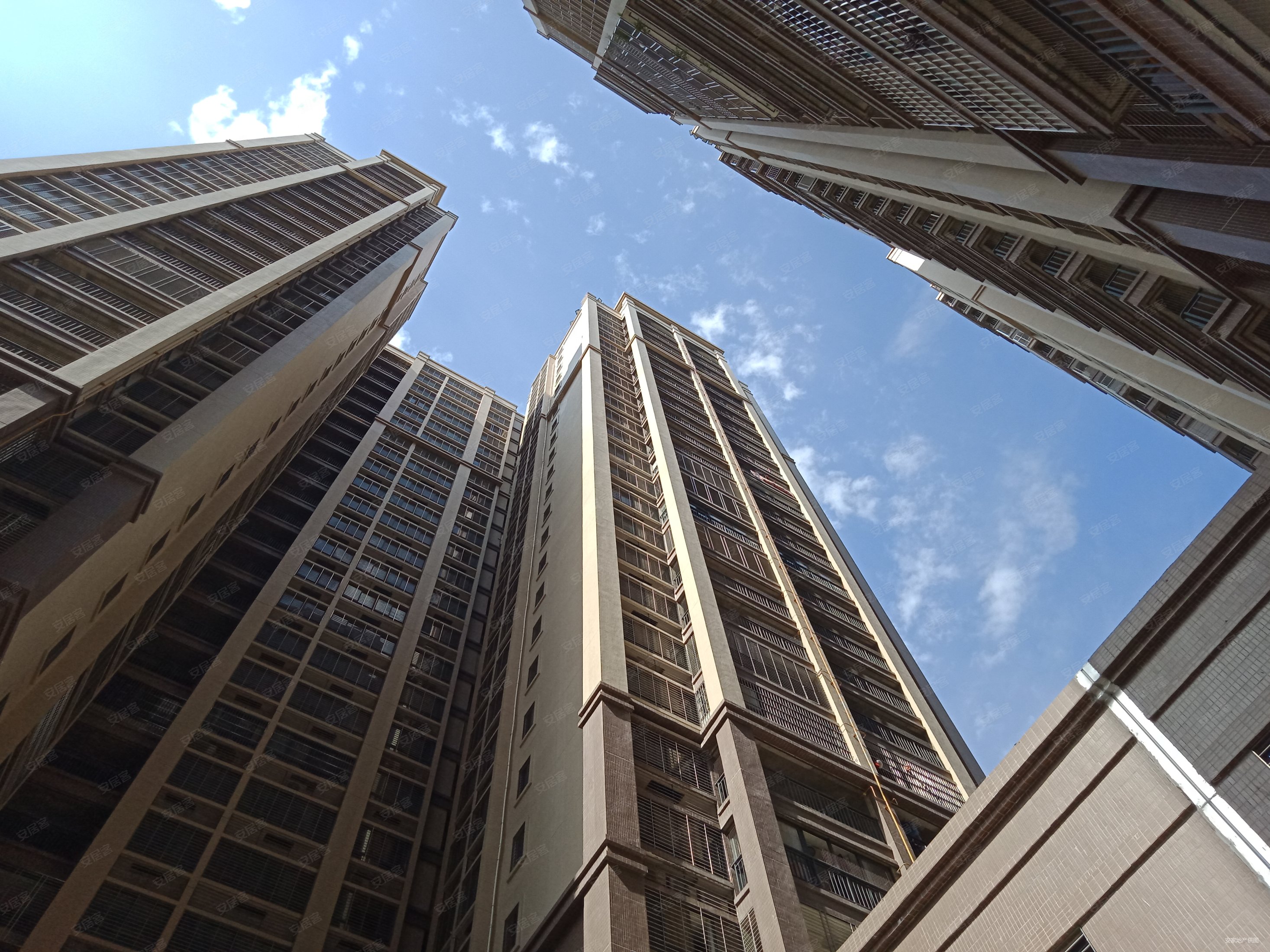 榕城 榕东丽景 雅楼层毛坯东面套 钥匙在手 看房随时来找我!