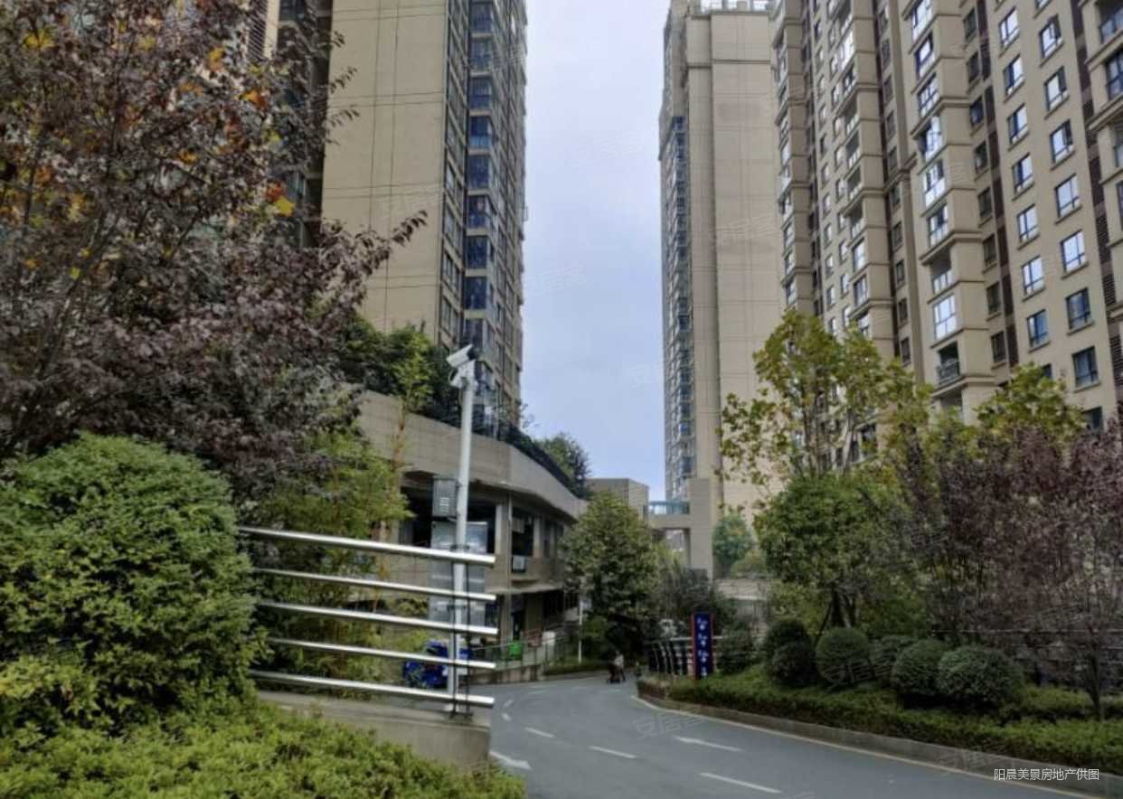 91平方米,熙山郡二手房,88.8万,3室2厅,2卫,125.91平米-贵阳安居客