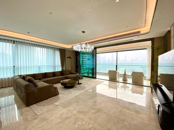 重庆南岸弹子石长嘉汇两江峯南滨路 长嘉汇 一线江景大平层 欢迎实地