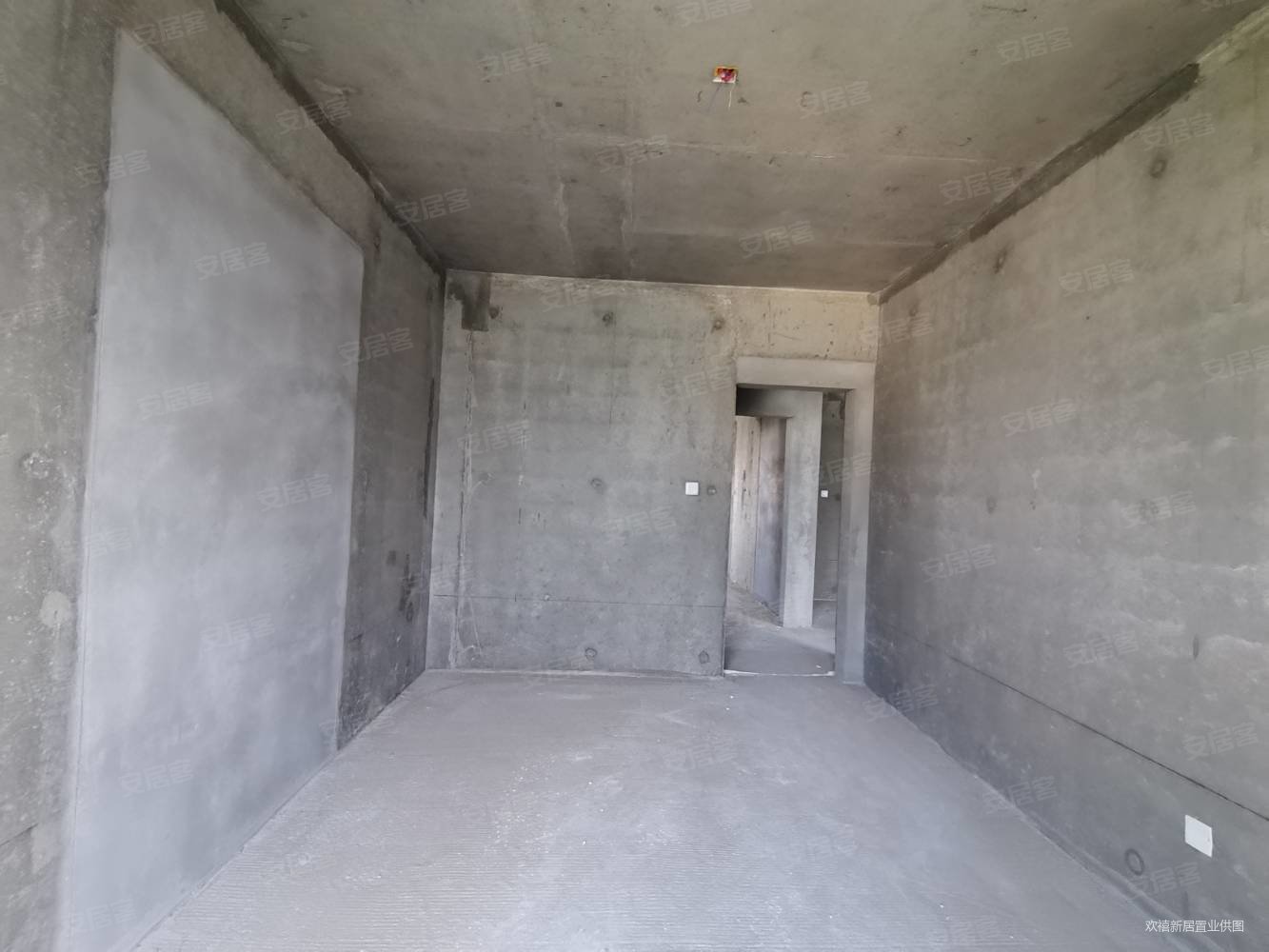 福润茗居3室2厅2卫134㎡南北64万