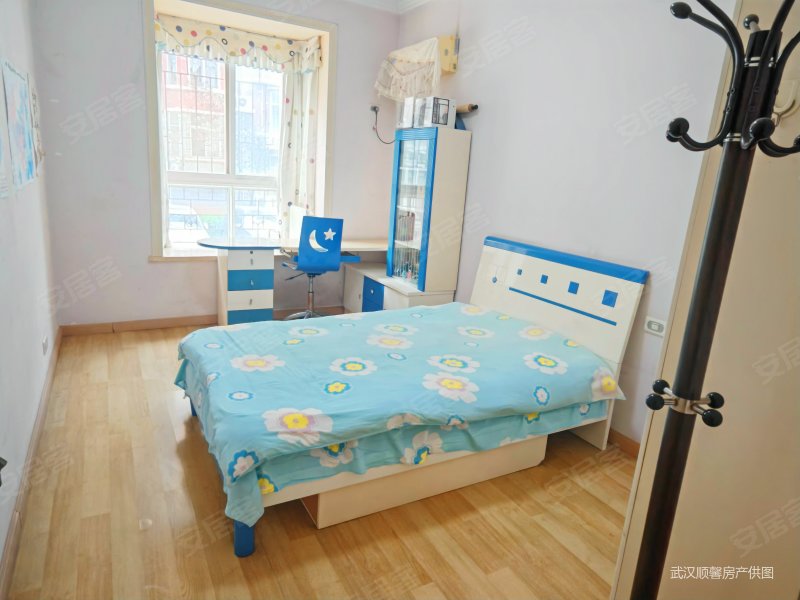 佳和馨居精装自住大三房地铁旁成熟商圈老证拎包入住