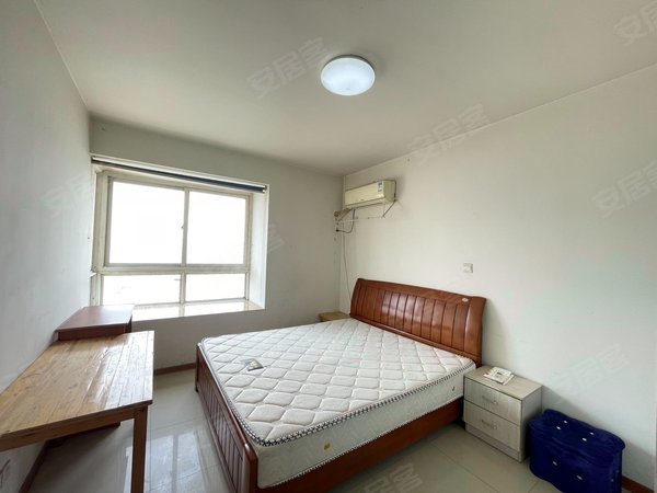 无锡梁溪上马墩塔影景苑b区下楼地铁(临八院)电梯入户,干净整洁两居