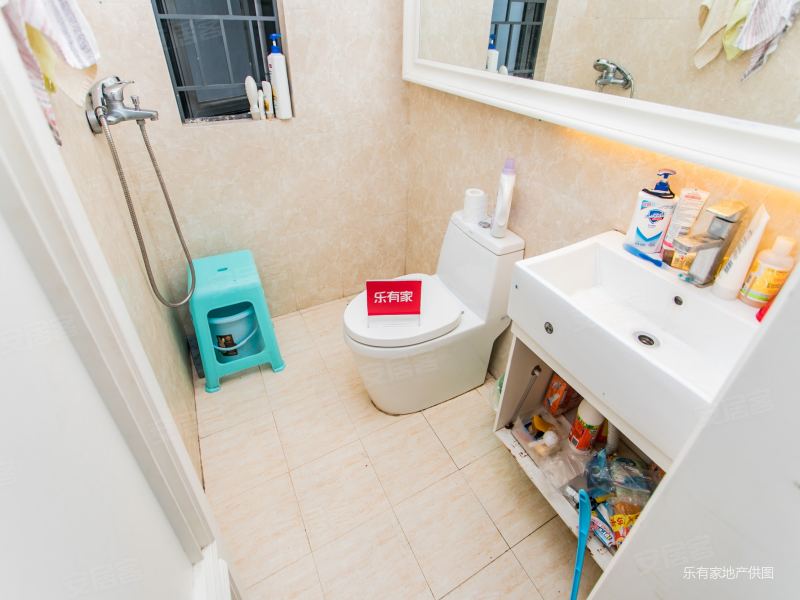 绿景香颂花园2室2厅1卫56.79㎡南北299万