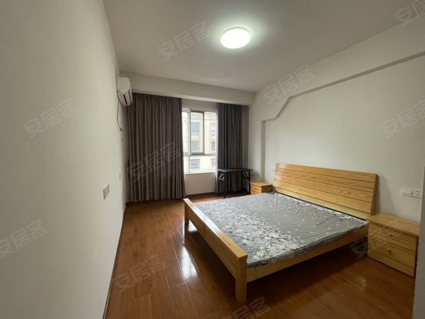 金华东阳横店玫瑰星城玫瑰星城三室两厅两卫简装修拎包入住,带车位出租房源真实图片