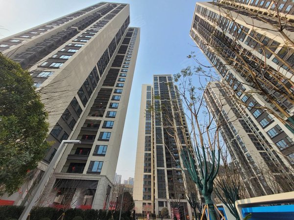 重庆江北观音桥万科天空之城新上 万科精装三房两卫 观音桥蚂蝗粱轻轨
