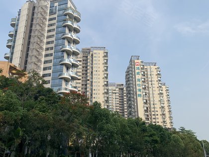 鸿威海怡湾畔花园优点,不足,鸿威海怡湾畔花园怎么样,鸿威海怡湾畔花