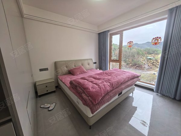 金华东阳横店秦王公馆秦王公馆四室两厅两卫精装，民水民电拎包入住包物业出租房源真实图片